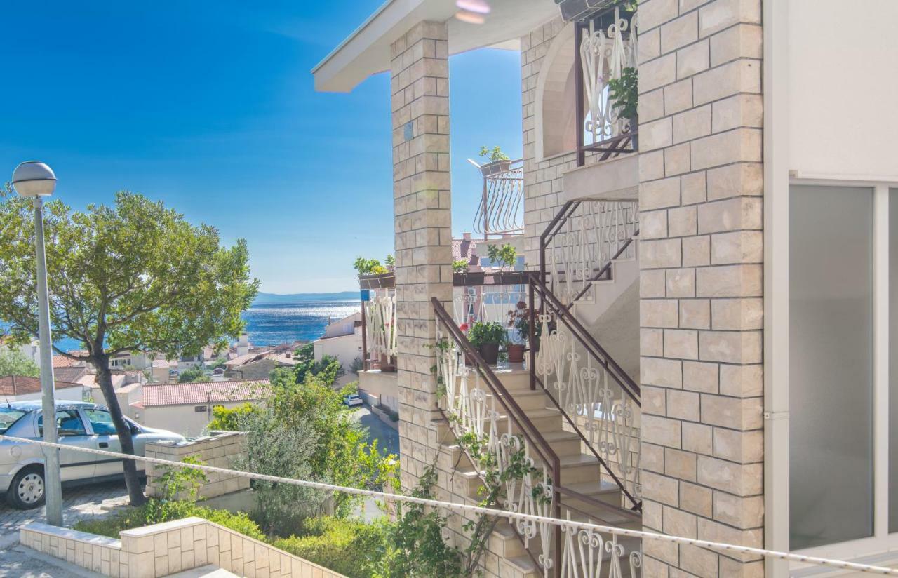 Apartment Holiday Makarska Exterior foto